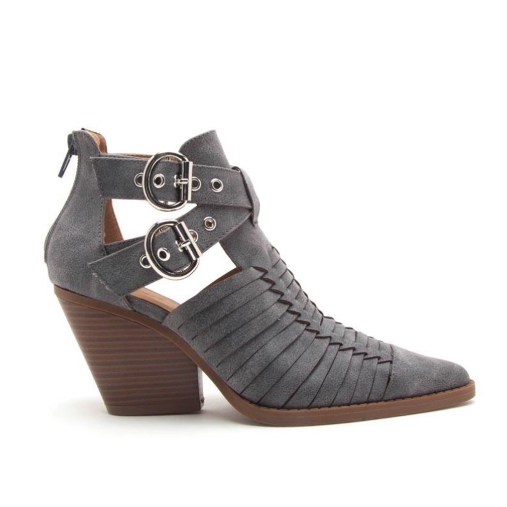 🎉HP🎉 NWT Vegan Suede Ankle Booties - Picture 4 of 8